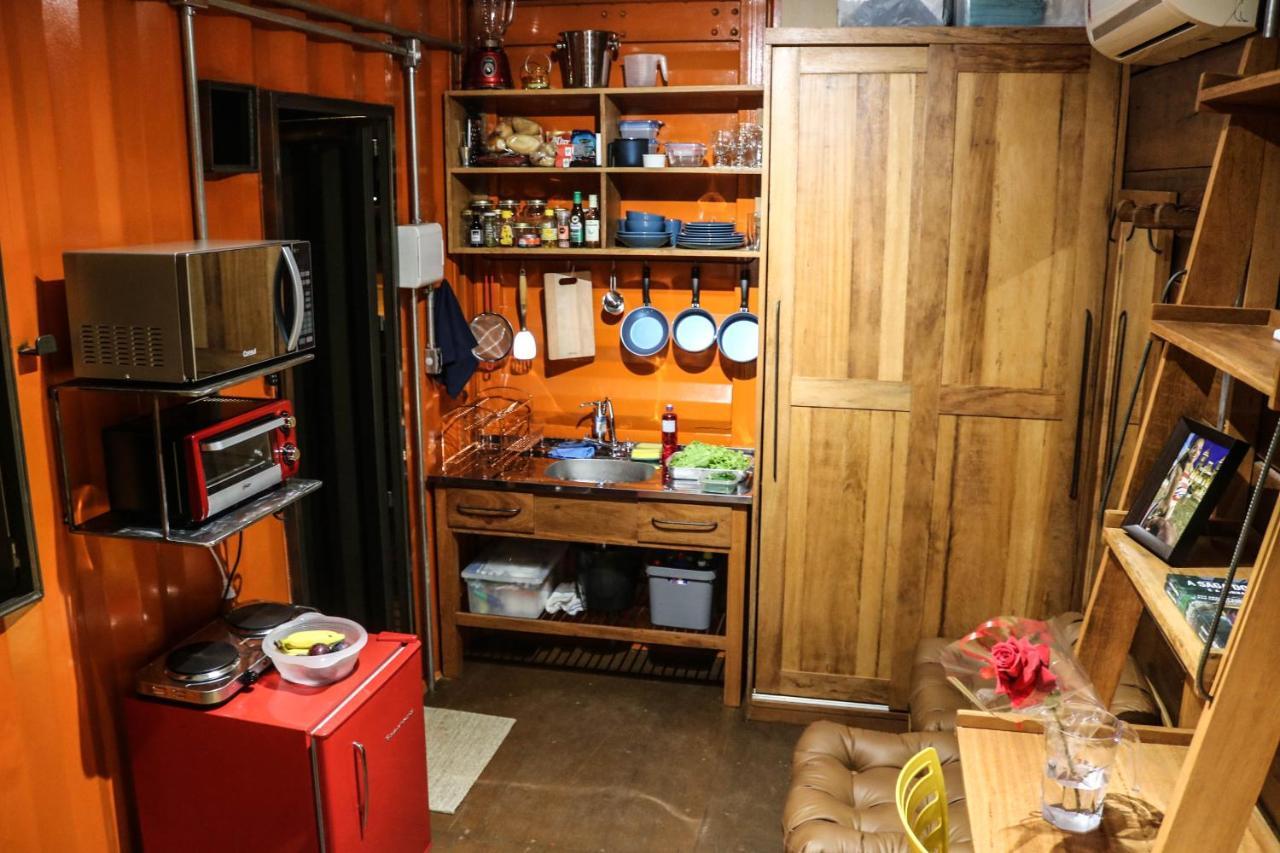 House Boat 